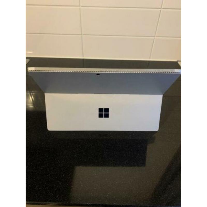 Microsoft Surface Pro 4 i7