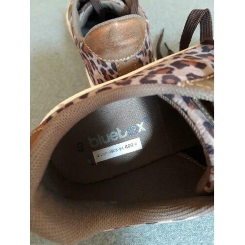 Sneaker met panterprint maat 40