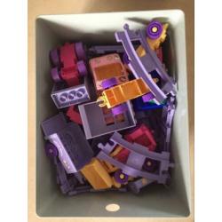 Grote kist vol Duplo met 2 grote grondplaten