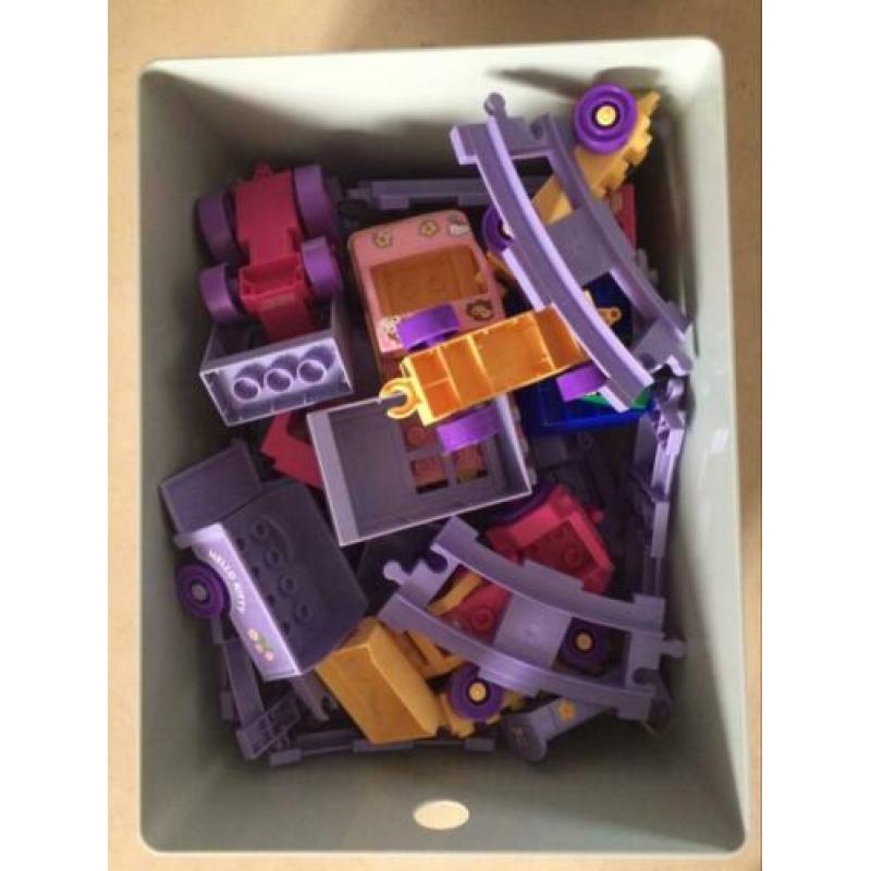 Grote kist vol Duplo met 2 grote grondplaten