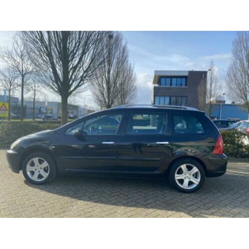 Peugeot 307 SW 2.0 16V airco / nap / apk / cruise control