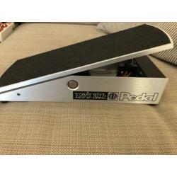 Ernie Ball volume pedaal 6166 -> ZGAN!