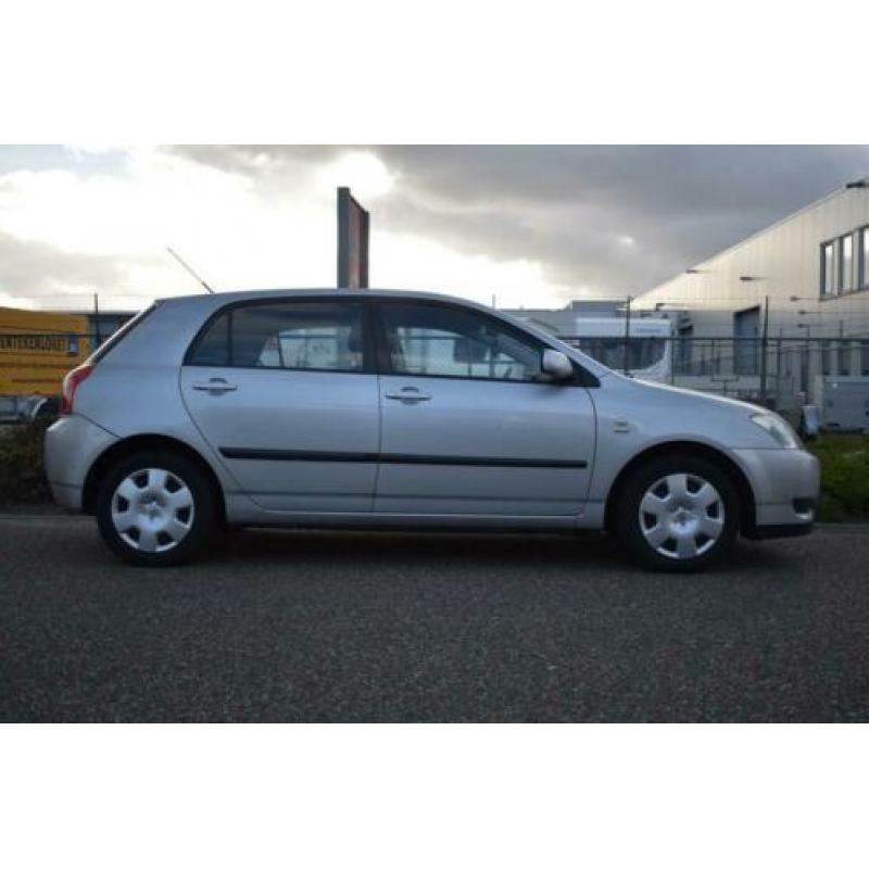 Toyota Corolla 1.6 VVT-i Linea Terra