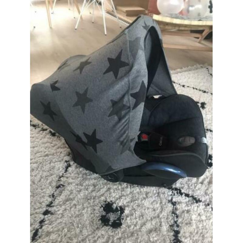 Maxi-cosi blauw zwart met verkleiner