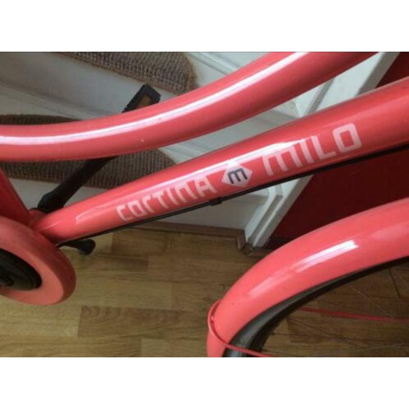 Zeer nette damesfiets cortina milo 28 inch transport