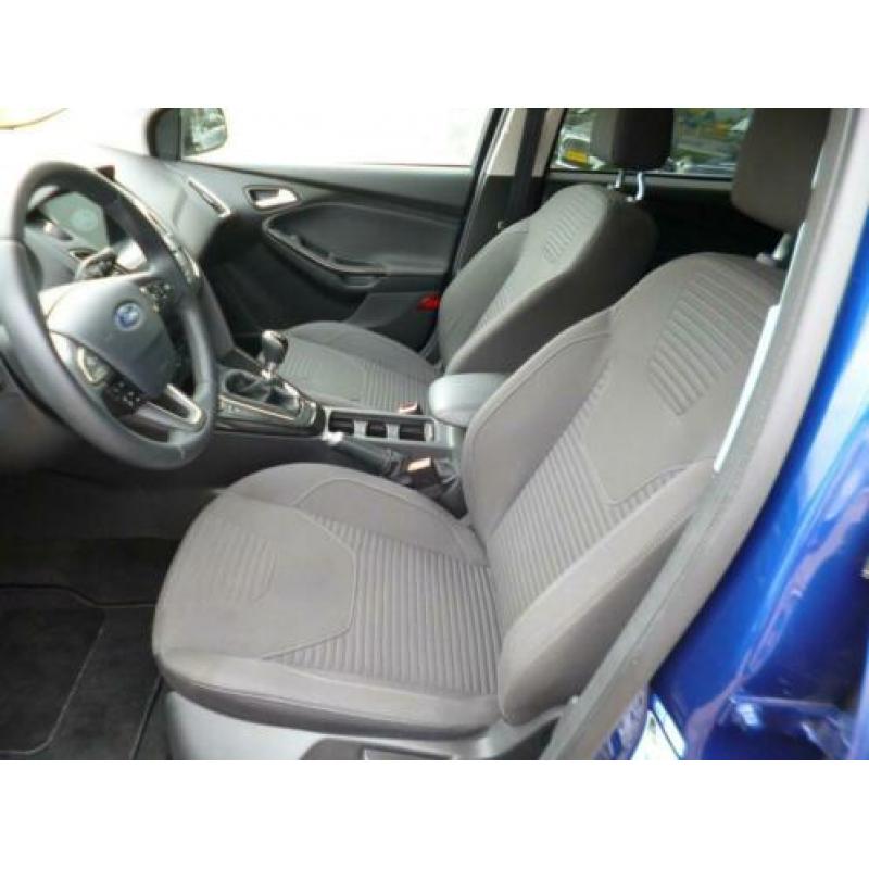 Ford Focus 1.0-125pk EcoBoost Titanium. Climate control, Nav