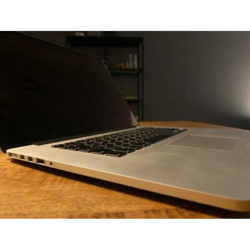 Apple MacBook Pro Retina 15" (2015) 2,2GHz 16GB/512GB ssd
