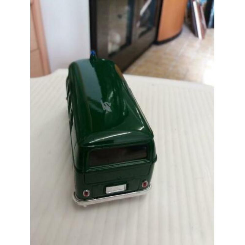Model auto. Volkswagen busje. Microbus (1962) Welly.