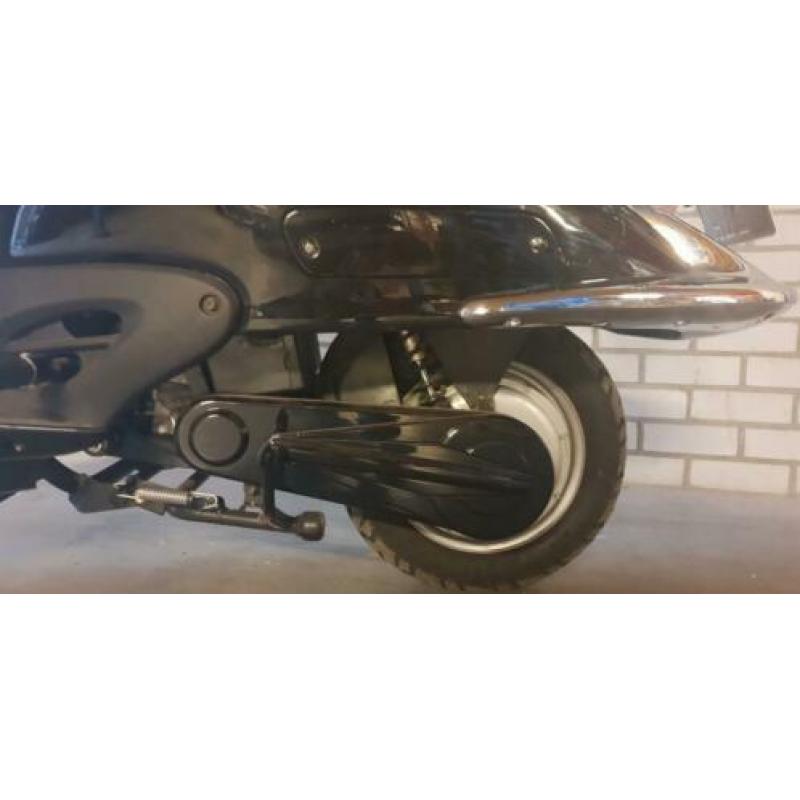 Retro scooter elektrisch