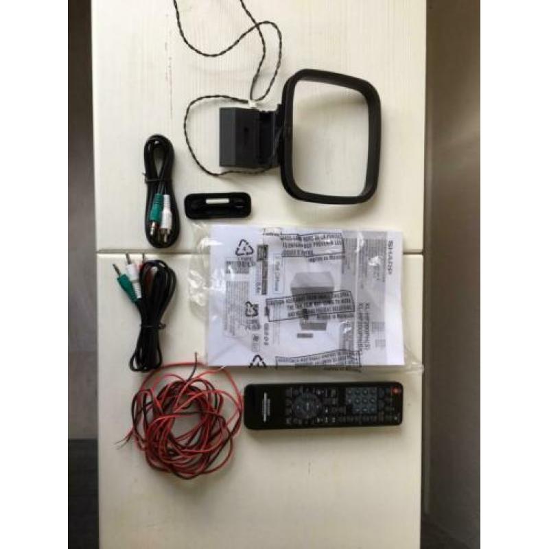 Sharp radio/cd installatie