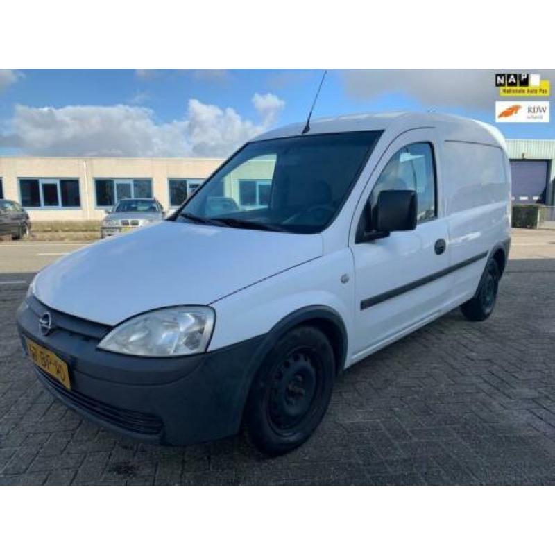 Opel Combo 1.7 DI City APK bij aflevering Grijskenteken