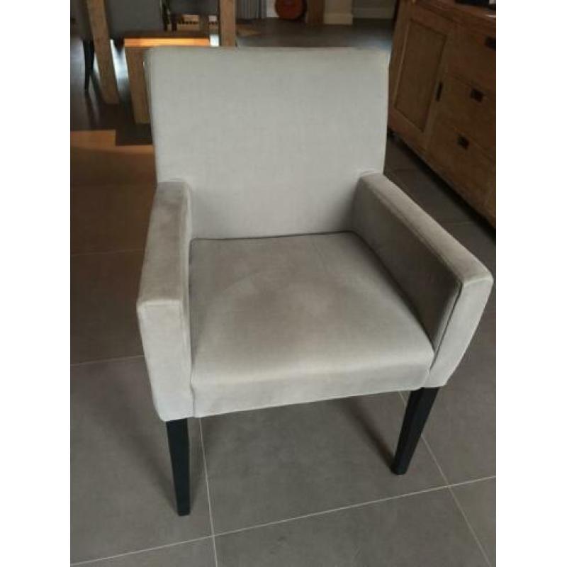 4 stevige eetkamer stoelen