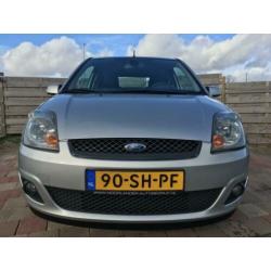 Ford Fiesta 1.6-16V Ghia NL-Auto (bj 2006)