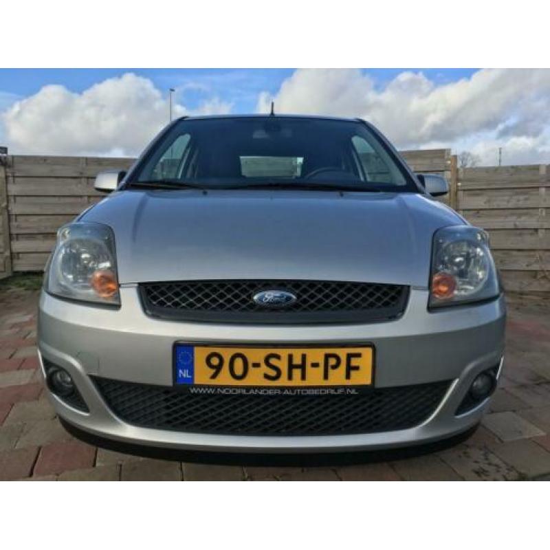 Ford Fiesta 1.6-16V Ghia NL-Auto (bj 2006)