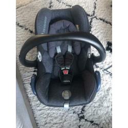 Maxi-cosi blauw zwart met verkleiner
