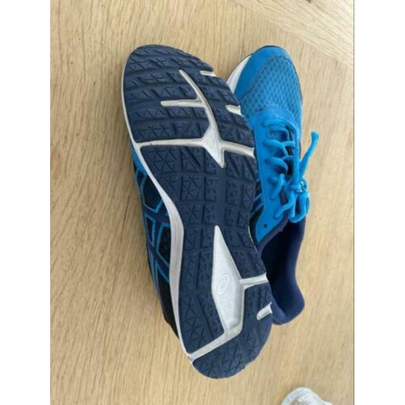 Asics hardloop, sport of gymschoenen maat 41,5, 26 cm