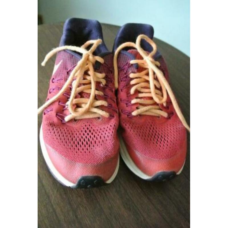 Schoenen OPRUIMING! alles €5,- NIKE ZOOM maat 38