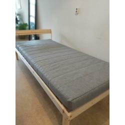 IKEA houten 1 persoonsbed (90x200)