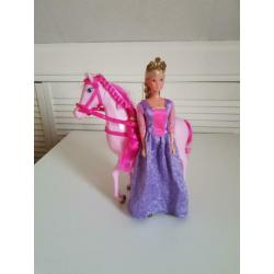 Prinses Barbie met paard