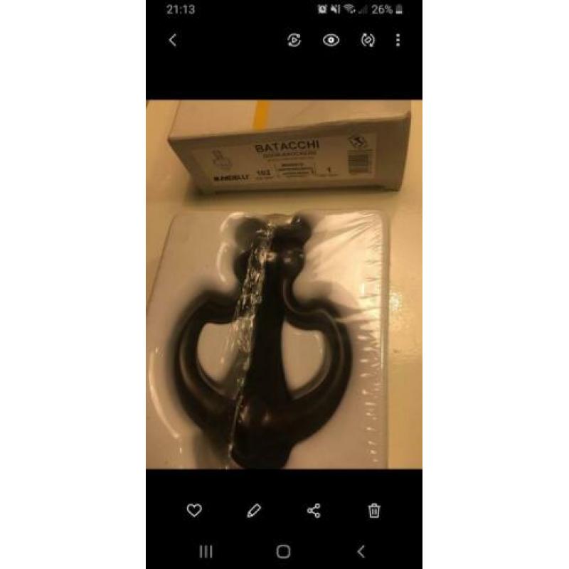 mandelli deur beslag