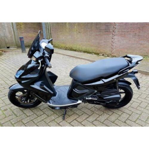 Kymco super 8 snor Super staat!