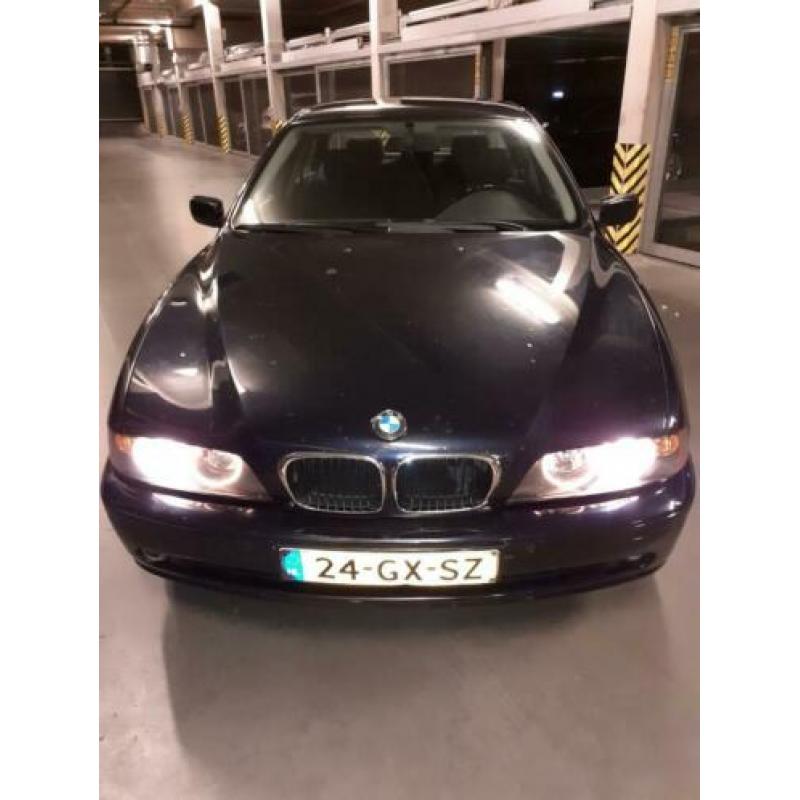 BMW 5-Serie 2.5 I 525 AUT 2001 Blauw