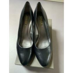 Jones Bootmaker zwarte pumps maat 41