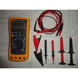 Fluke 189 True Rms multimeter