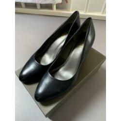 Jones Bootmaker zwarte pumps maat 41