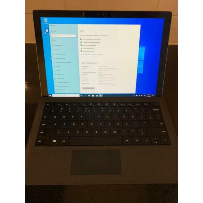 Microsoft Surface Pro 4 i7