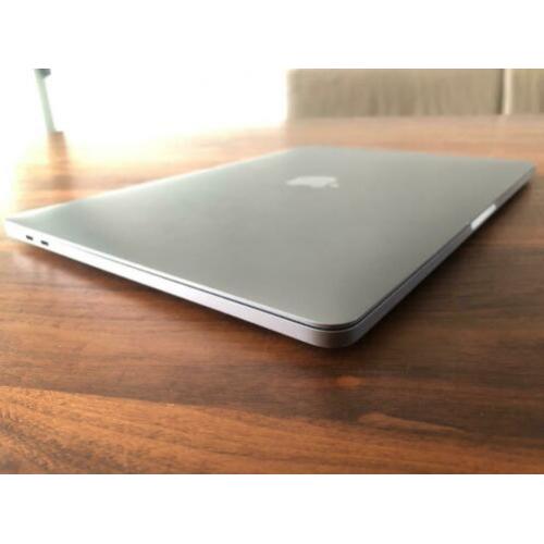 Macbook Pro 13'' Touchbar + AppleCare