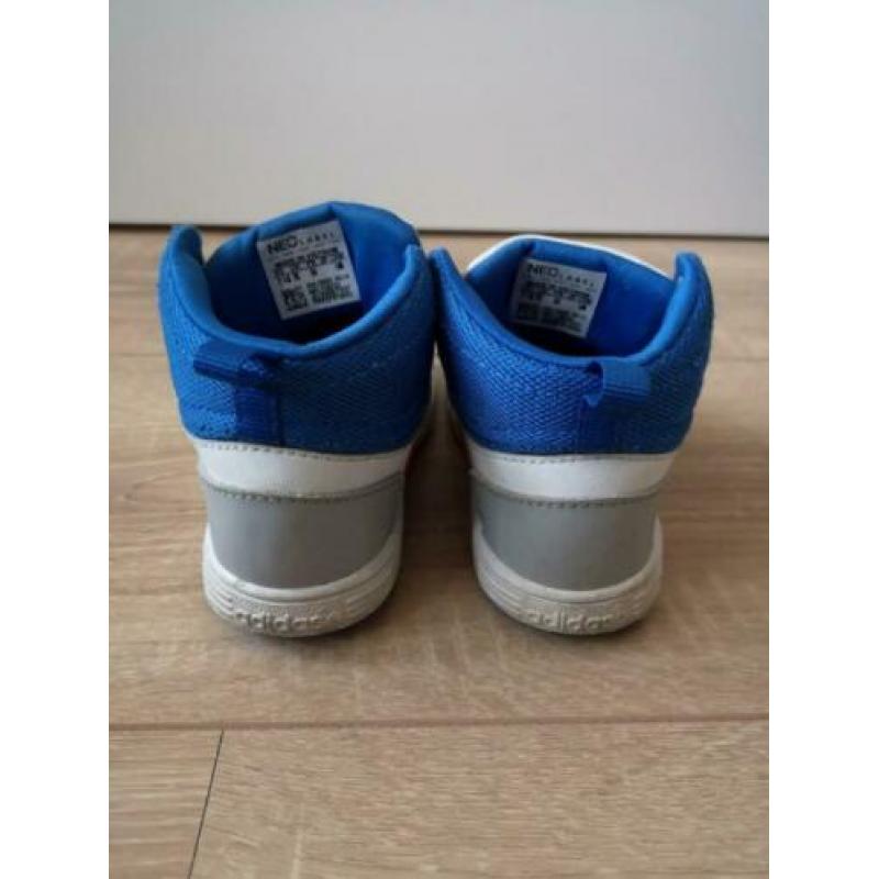 Adidas maat 24 met klitteband veters