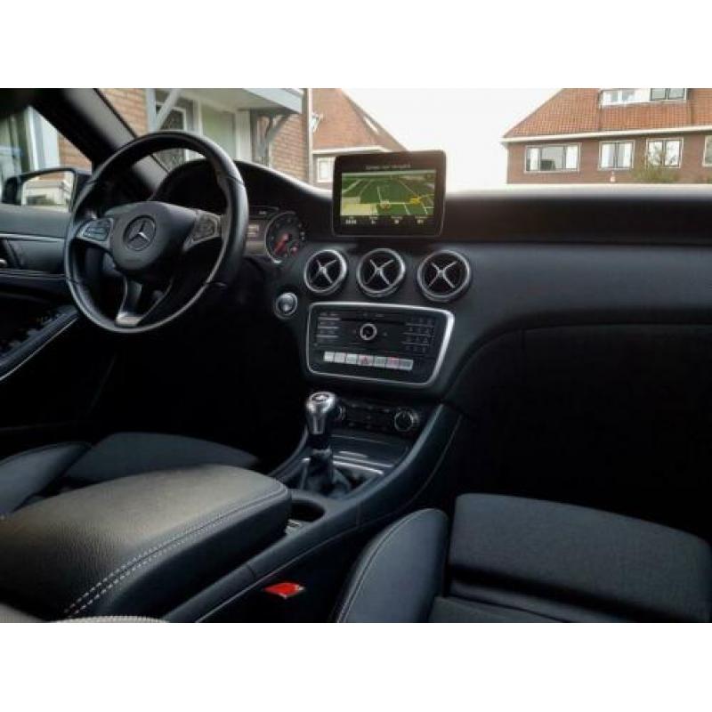 Mercedes-Benz A-Klasse 180D GRATIS 1JAAR RENTEVRIJ LENEN!