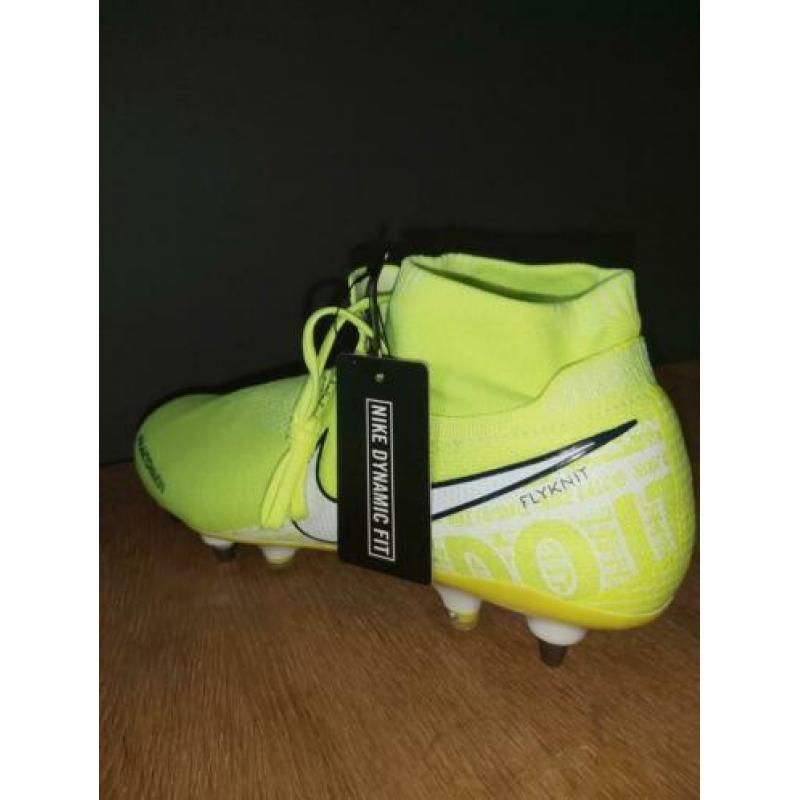 Nike Phantom voetbalschoenen, ijzeren noppen, maat 44