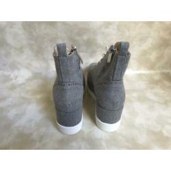 Super gave schoenen van Frida (Maat 38)