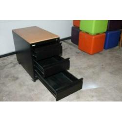 Bureau ladeblok voor onder het bureau