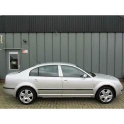 Skoda Superb 2.0 Comfort //APK//NAP//Clima//Cruise//Leder//E