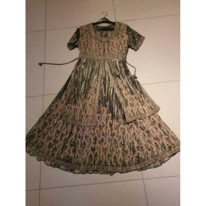 Lehnga anarkali takchita galajurk salwar kameez