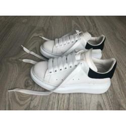 Alexander Mcqueen maat 36