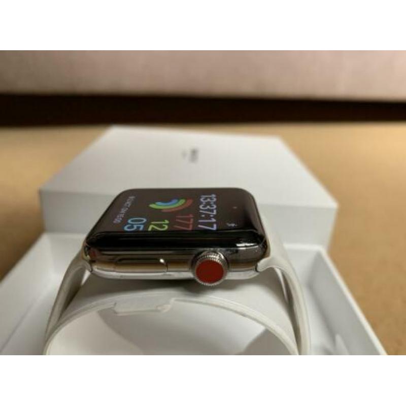 Apple Watch 3 LTE 42 mm GPS+ Cellular , RVS