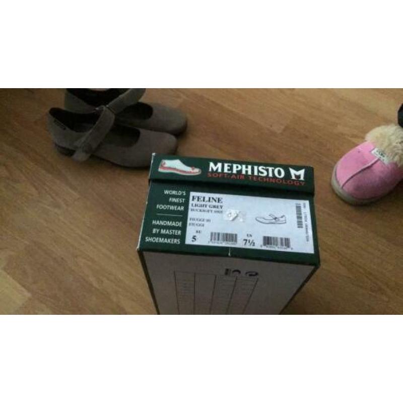 Damesschoenen Merk Memphisto maat 38 kleur Grijs .