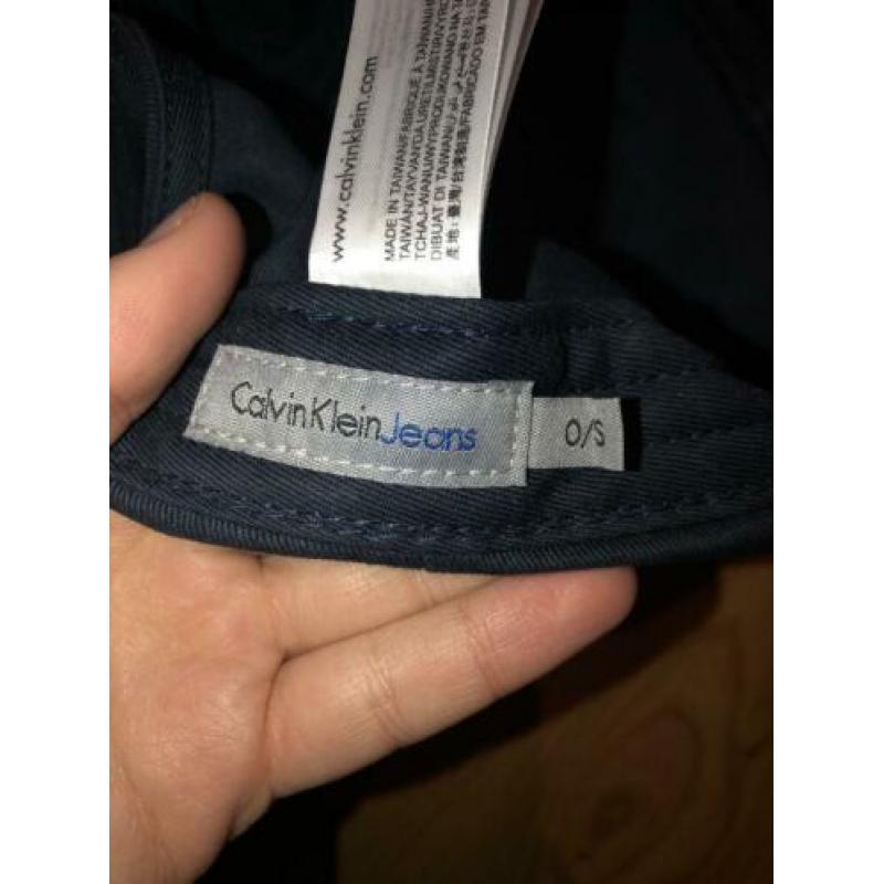 Blauwe pet Calvin Klein verstelbaar