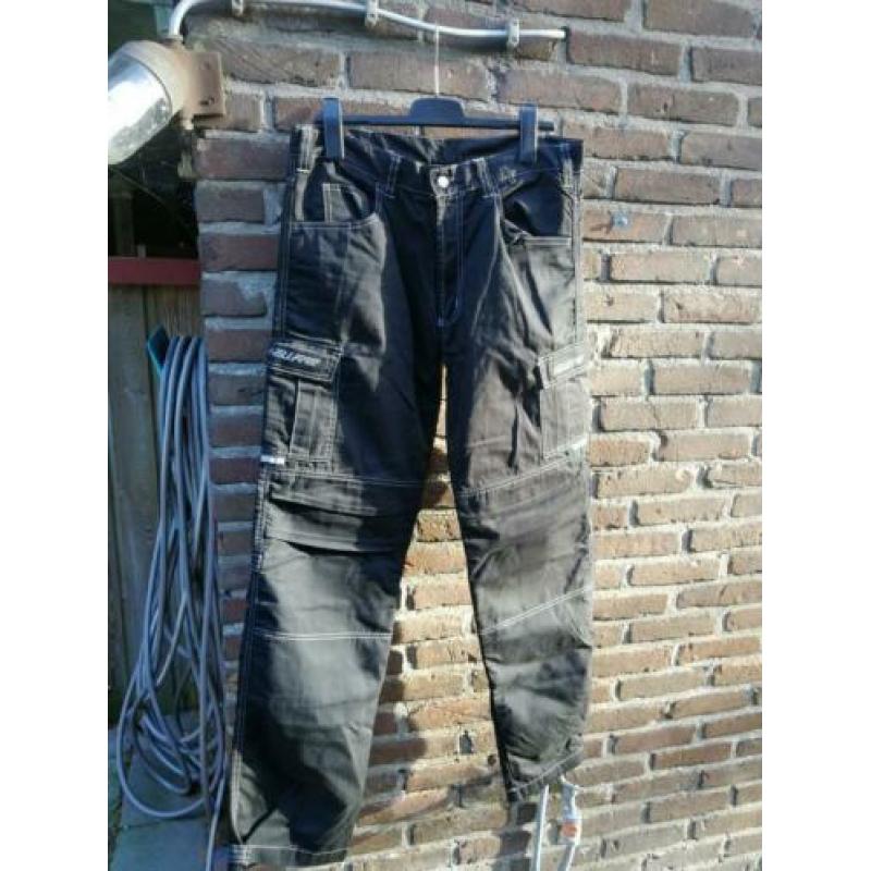 Zwarte Motorbroek merk hellfire maat 48/50