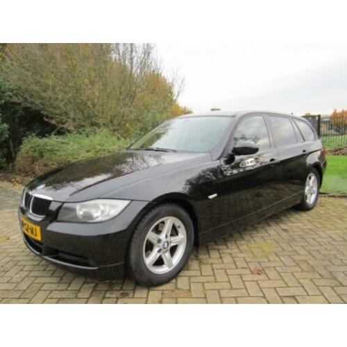 Bmw 3-serie Touring 318i /Automaat/Airco/NAP/APK