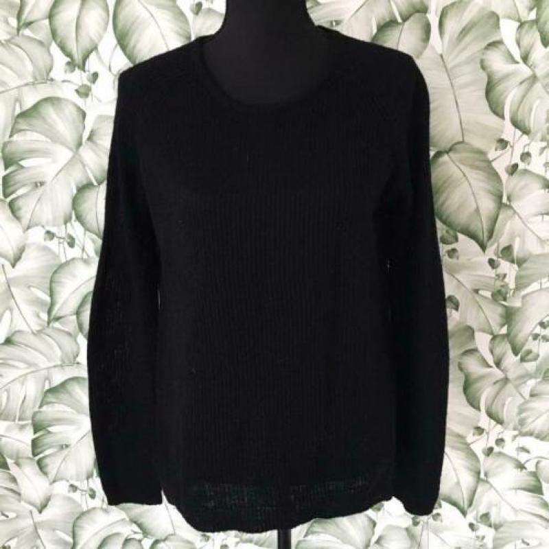 Pull & bear trui zwart maat S / 26