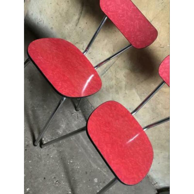 2 retro rode stoelen