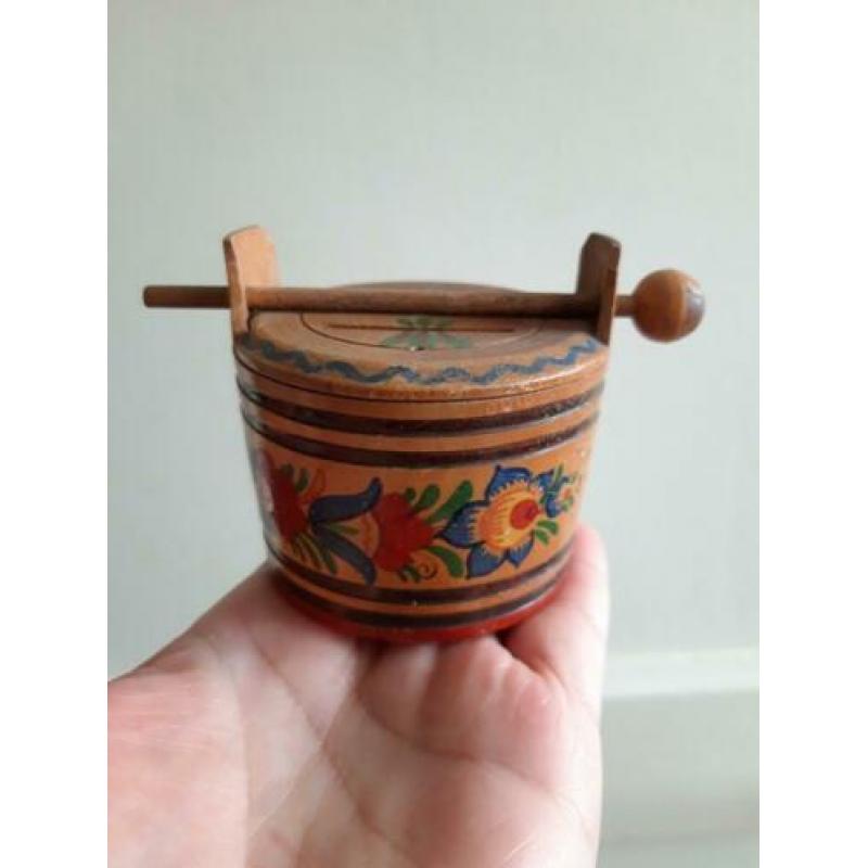 Oud spaarpotje Handbeschilderd. 6 cm Blikje kabouters. Blik