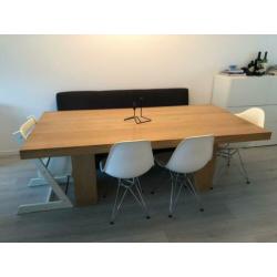 Eiken eettafel