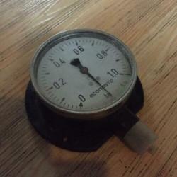 Econosto manometer, 0 tot 1 bar onderaansluiting