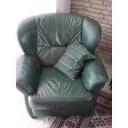 Leren 3 zits bank en 1 fauteuil